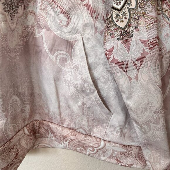 Womens 8XL Ornate Print 1/4 Zip Neck Pullover Boho Artsy Aztec - Picture 4 of 9